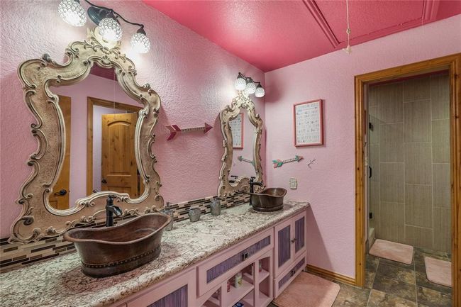 9474 Fm 524 Rd, Home with 5 bedrooms, 5 bathrooms and 3 parking in Sweeny TX | Image 31
