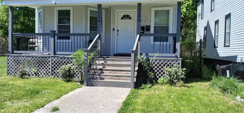 134 Richardson Ave, Syracuse, NY, 13205-1724 | Card Image