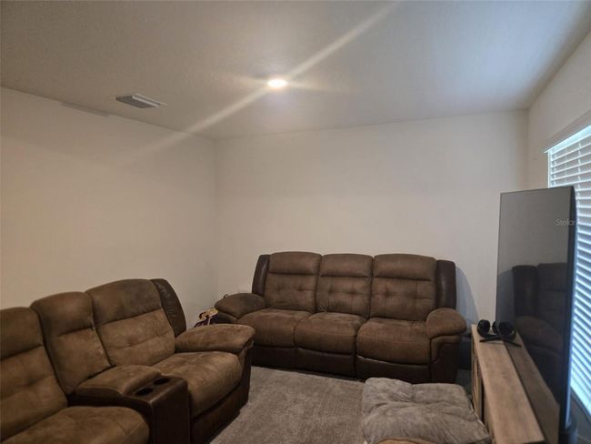 7575 Sail Clover Ln, House other with 5 bedrooms, 3 bathrooms and null parking in ZEPHYRHILLS FL | Image 18