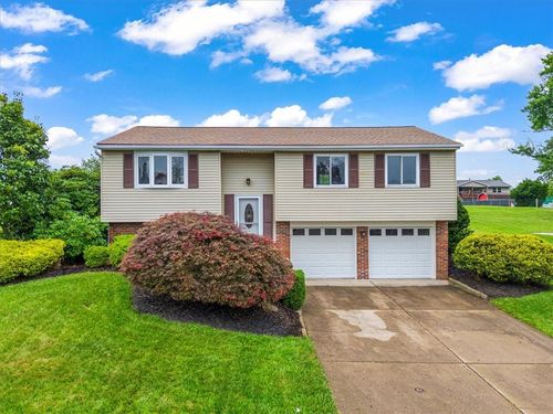 182 Old Ridge Rd, Coraopolis, PA, 15108-9112 | Card Image