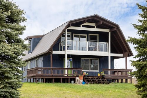 7825 Lake Leelanau Dr, Traverse City, MI, 49684-7537 | Card Image