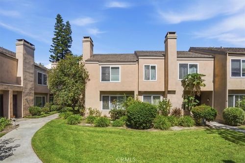 101 W Riverdale Ave, Orange, CA, 92865-1024 | Card Image