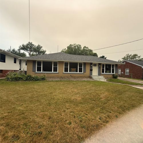 4818 Cherry St, Erie, PA, 16509-2213 | Card Image