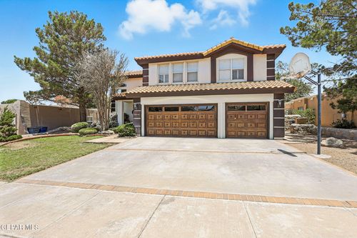 6529 Jim De Groat Dr, El Paso, TX, 79912-7320 | Card Image