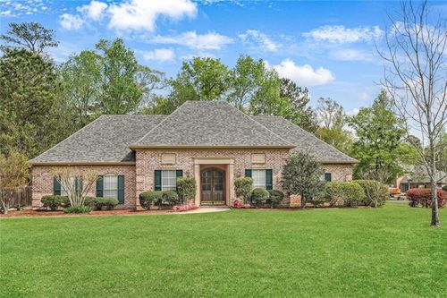 22 Wishing Well Ct, Covington, LA, 70433-5578 | Card Image