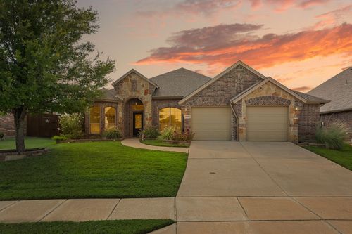 15125 Seventeen Lakes Blvd, Roanoke, TX, 76262-3736 | Card Image