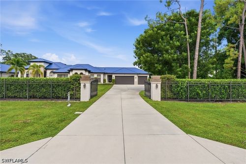 1311 Jaybird Way, Naples, FL, 34105-4840 | Card Image