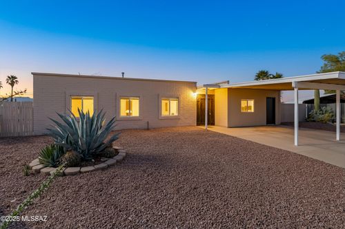 2931 W Treeline Pl, Tucson, AZ, 85741-3011 | Card Image