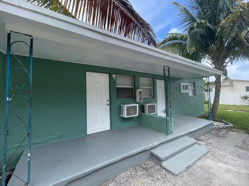 apt-4-22 Nw 8th Ave, Dania Beach, FL, 33004-3210 | Card Image