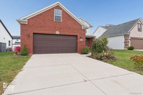 5089 Wilshire Dr, Dundee, MI, 48131-1399 | Card Image