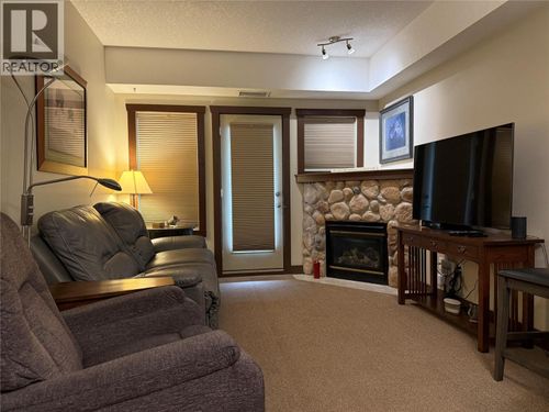 203-1500 Mcdonald Ave, Fernie, BC, V0B1M1 | Card Image