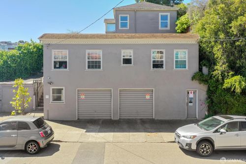 2225 Mariposa St, San Francisco, CA, 94110-1418 | Card Image