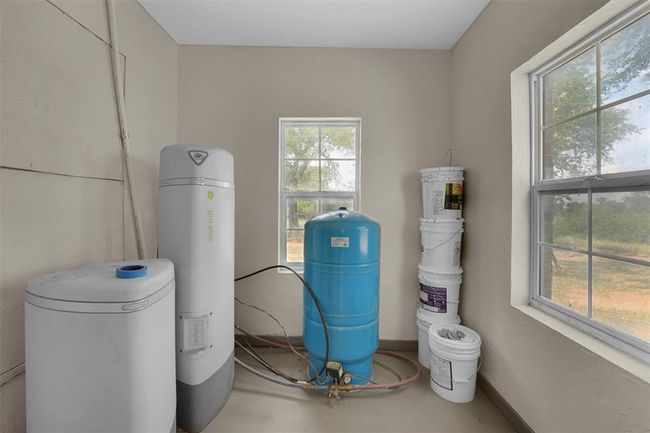 View of utility room | Image 45