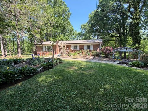 1044 Meadowbrook Ln, Newton, NC, 28658-9396 | Card Image