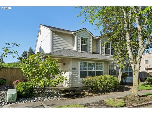 6012 Ne 35th Cir, Vancouver, WA, 98661-7229 | Card Image