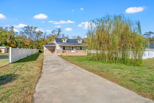 5619 Pembroke Fairview Rd, Pembroke, KY, 42266-9722 | Card Image