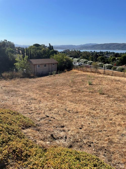 1790 Pacifica Ct, Benicia, CA, 94510 | Card Image