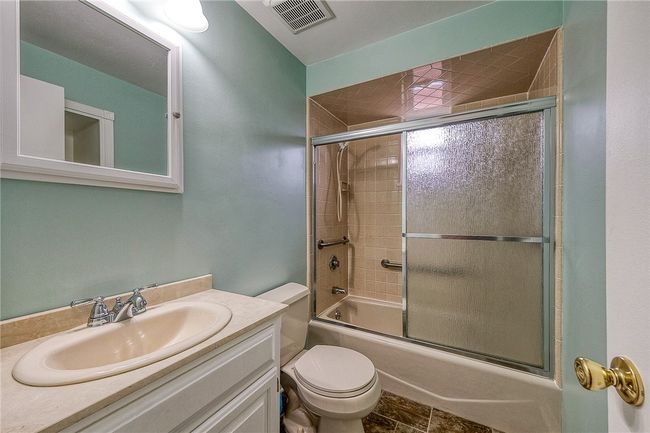 1566 Greentree Rd, House other with 2 bedrooms, 1 bathrooms and 1 parking in Scott Twp - SAL PA | Image 14