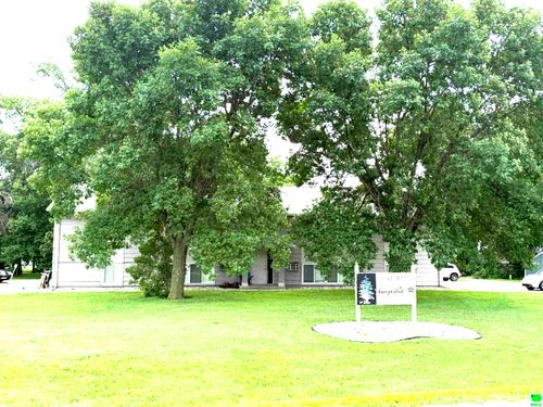 201 Wicker St, Gayville, SD, 57031-2054 | Card Image