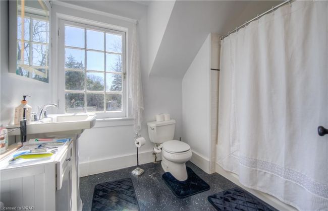518 Bridgeport Rd E, House other with 6 bedrooms, 3 bathrooms and 22 parking in Kitchener ON | Image 39