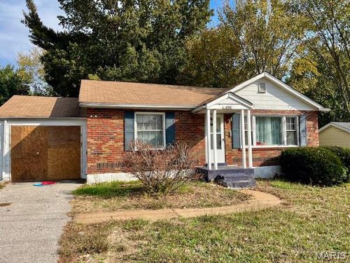 1906 N Hanley Rd, Saint Louis, MO, 63114-6314 | Card Image