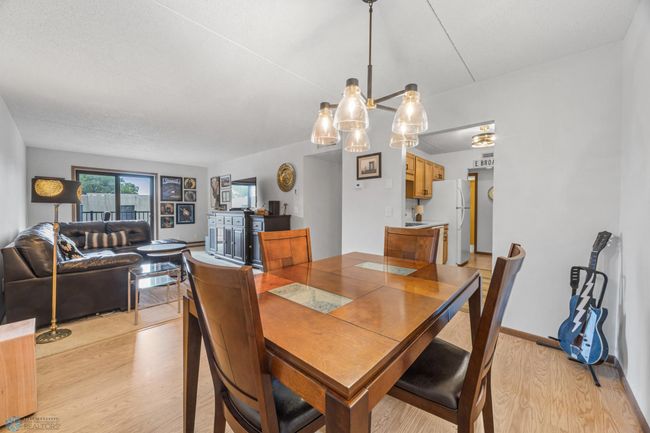 Dining/Living | Image 8