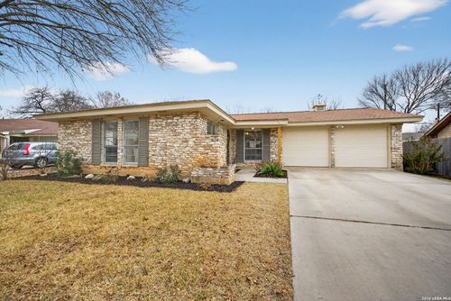 3422 Triola Dr, San Antonio, TX, 78230-3344 | Card Image