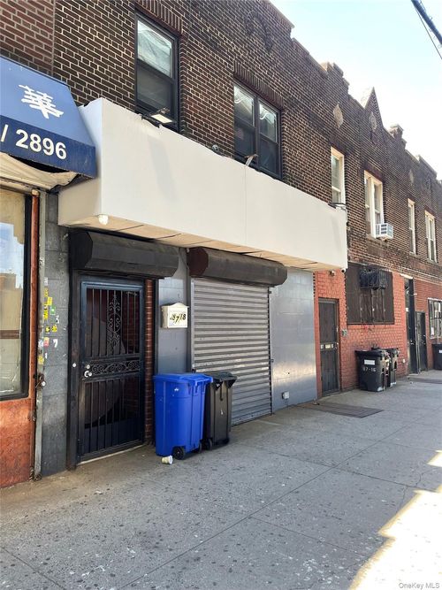 8718 Liberty Ave, Ozone Park, NY, 11417-1327 | Card Image