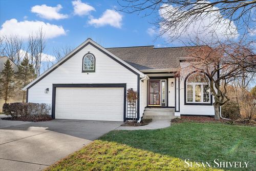 6903 Lake Bluff Dr, Comstock Park, MI, 49321-8273 | Card Image