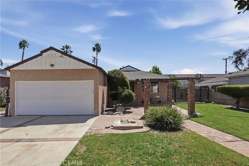 206 E Rosslynn Ave, Fullerton, CA, 92832-2419 | Card Image