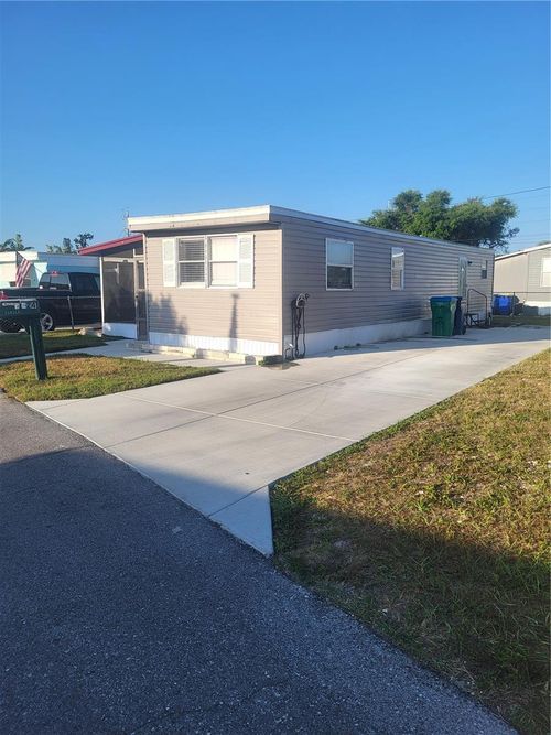424-6580 Seminole Blvd, SEMINOLE, FL, 33772-6322 | Card Image