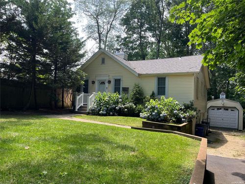 12 Whaling Ave, Cold Spring Harbor, NY, 11724-1815 | Card Image