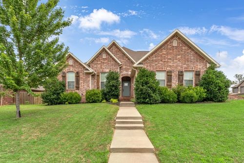 1315 W Magnolia St, Rogers, AR, 72758-5072 | Card Image