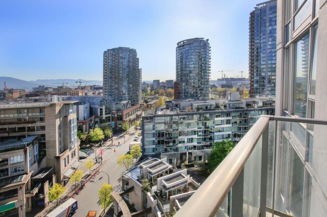 1505 - 188 Keefer Place, Condo with 1 bedrooms, 1 bathrooms and 1 parking in Vancouver BC | Image 7