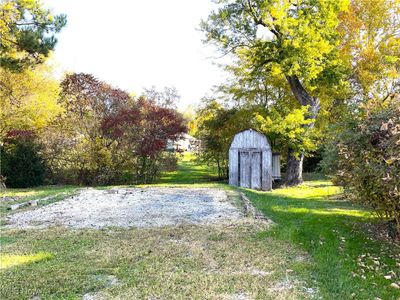 3607 Camden Avenue, House other with 2 bedrooms, 1 bathrooms and null parking in Parkersburg WV | Image 3