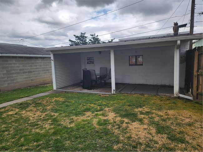 227 Mckinley Ave, House other with 3 bedrooms, 2 bathrooms and 1 parking in East Vandergrift PA | Image 11