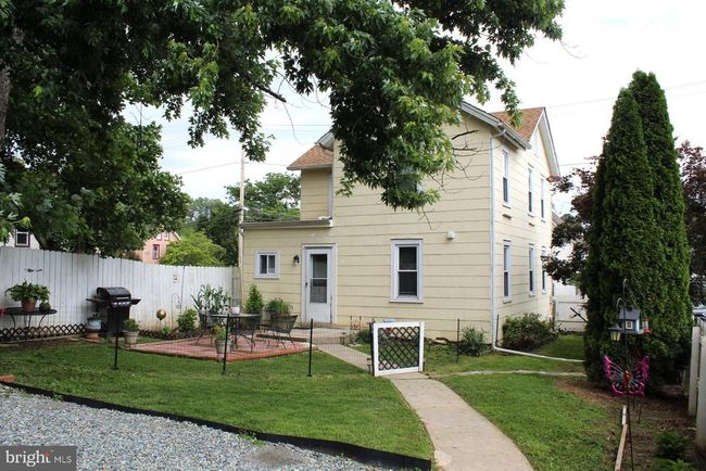 301 E 3 Rd St, House other with 3 bedrooms, 1 bathrooms and null parking in AVONDALE PA | Image 8