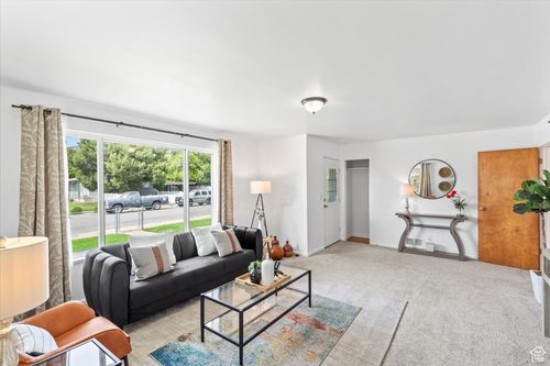 535 W Fern Dr, Midvale, UT, 84047-7250 | Card Image