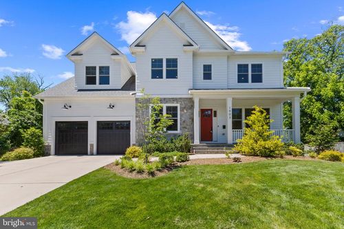 1903 Torregrossa Ct, MCLEAN, VA, 22101-5208 | Card Image