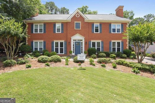 8900 Carroll Manor Dr, Sandy Springs, GA, 30350-2087 | Card Image