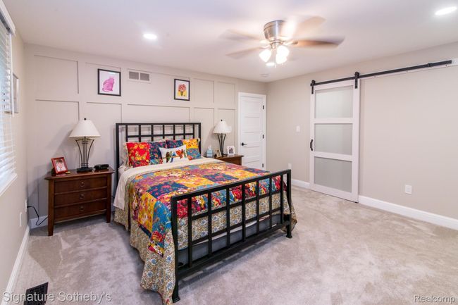 Large Primary Bedroom | Image 30