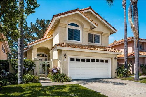 860 E Chisholm Ct, Brea, CA, 92821-7312 | Card Image