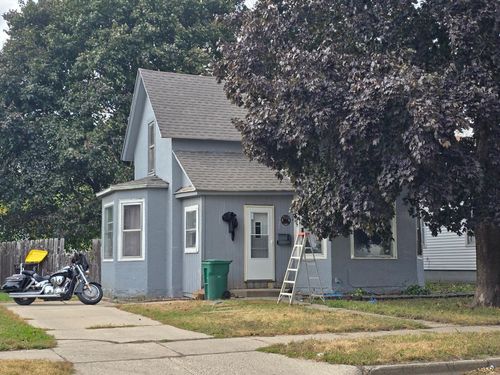 525 N Hampton St, Fairmont, MN, 56031-3835 | Card Image