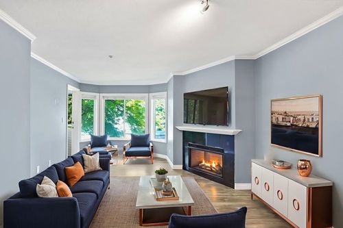 212-12110 80 Ave, Surrey, BC, V3W0V2 | Card Image