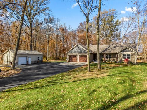 9380 Russell Road, De Graff, OH, 43318 | Card Image