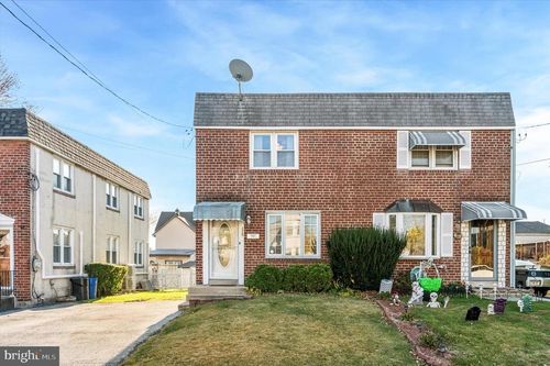 225 Swarthmore Ave, FOLSOM, PA, 19033-1621 | Card Image