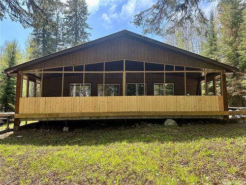713 Niskemin Drive, Northern Admin District, SK, S0J1L0 | Card Image