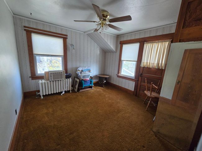 Has door to balcony | Image 29