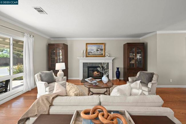 3701 Sattler Dr, House other with 4 bedrooms, 3 bathrooms and 2 parking in Concord CA | Image 5