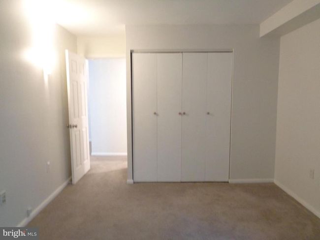 APT-104 - 1954 Kennedy Dr, Condo with 2 bedrooms, 1 bathrooms and null parking in MCLEAN VA | Image 21
